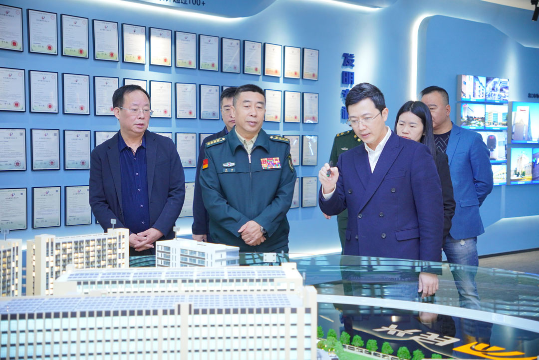 东莞市委常委张彬一行莅临巅峰国际走访调研，，，，，问需问计助企业发展